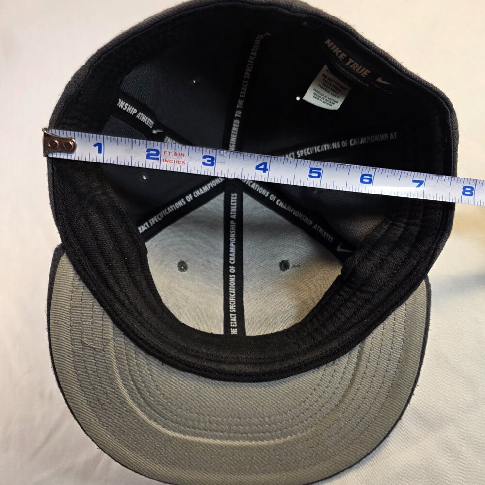 Oregon Ducks Nike True Fitted One Size/Small Oregon Dri-Fit Black See Dimensions - Picture 9 of 9